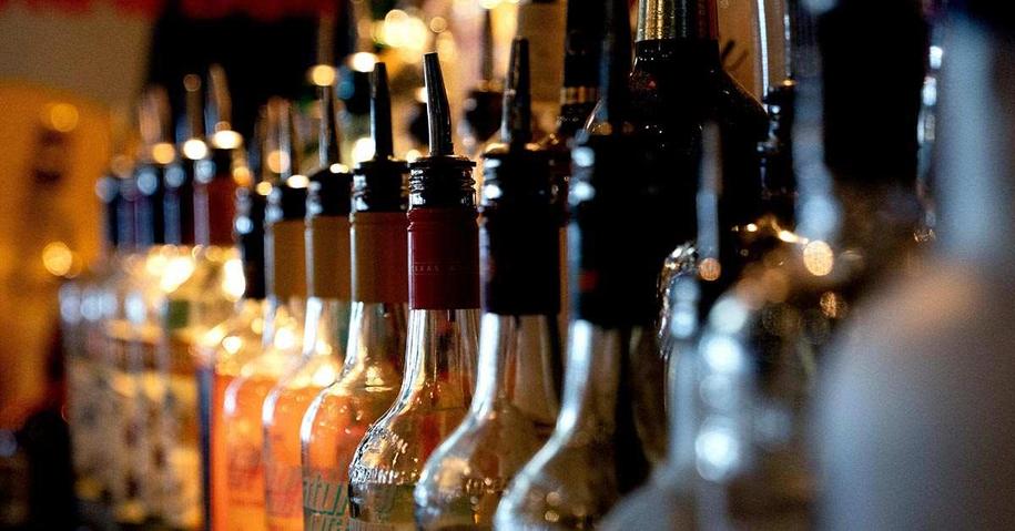 Alcohol Labels Should Carry Cancer Risk Warning, U.S. Surgeon General Urges