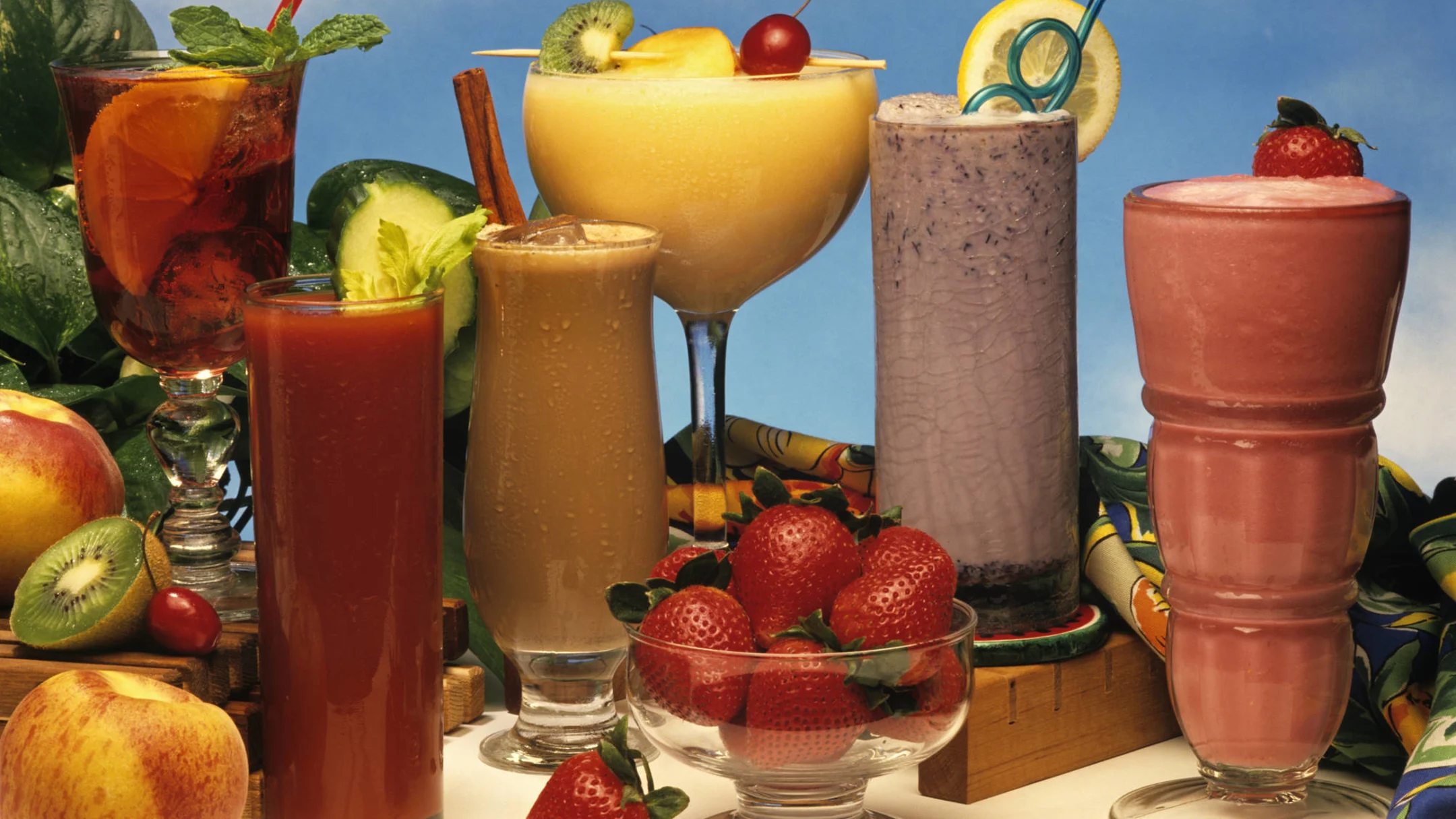 Taste the Tropics: Homemade Summer Smoothie Loaded with Fresh Fruits