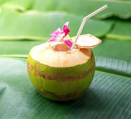 Health Benefits of Consuming Coconut Water This Summer