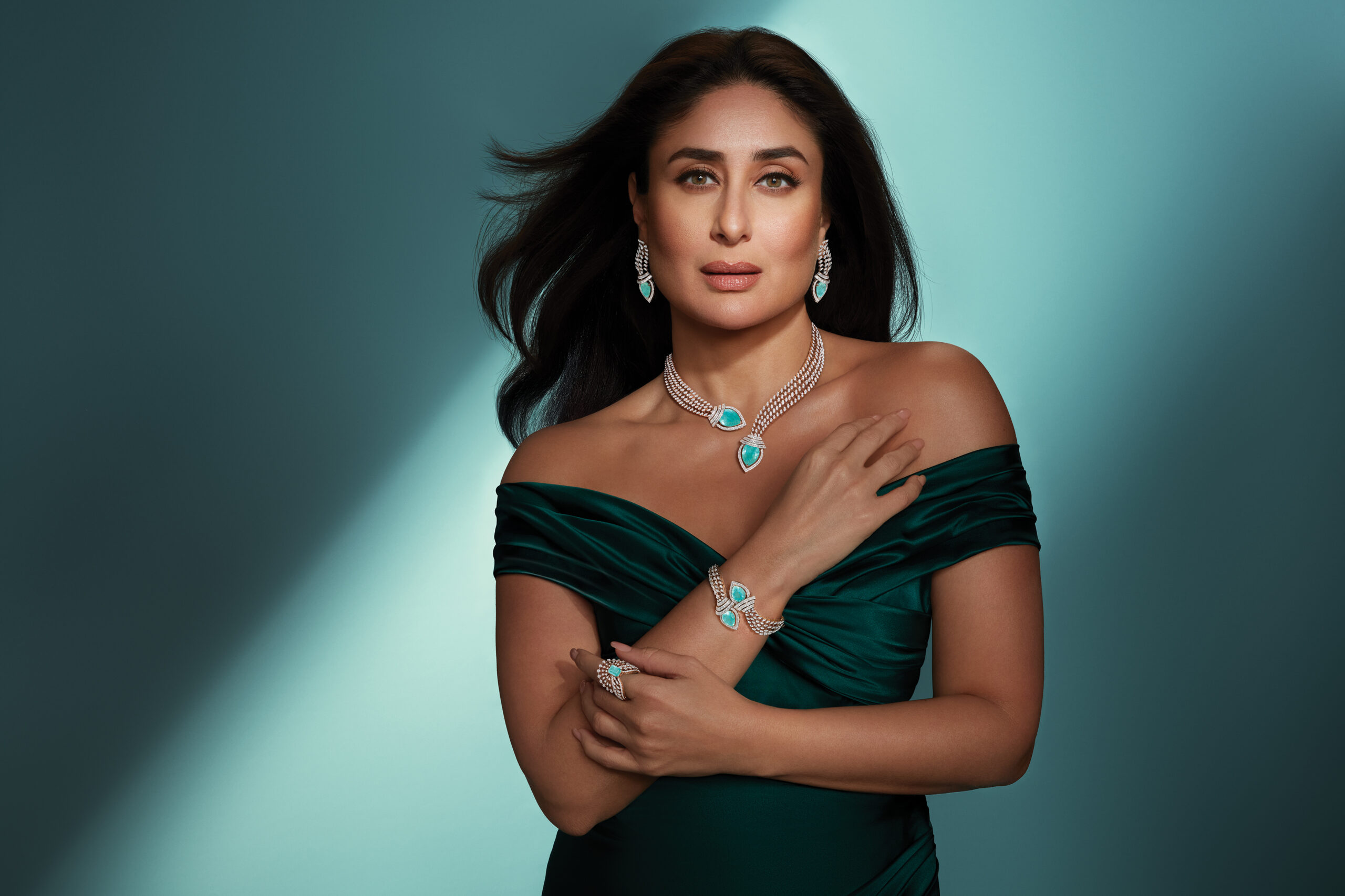 Malabar Gold & Diamonds unveils ‘NUWA by Mine Diamonds’, Rolls Out Campaign with Bollywood Icon Kareena Kapoor Khan